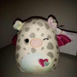 SQUISHMALLOWS, CHARAKA the .flying pig